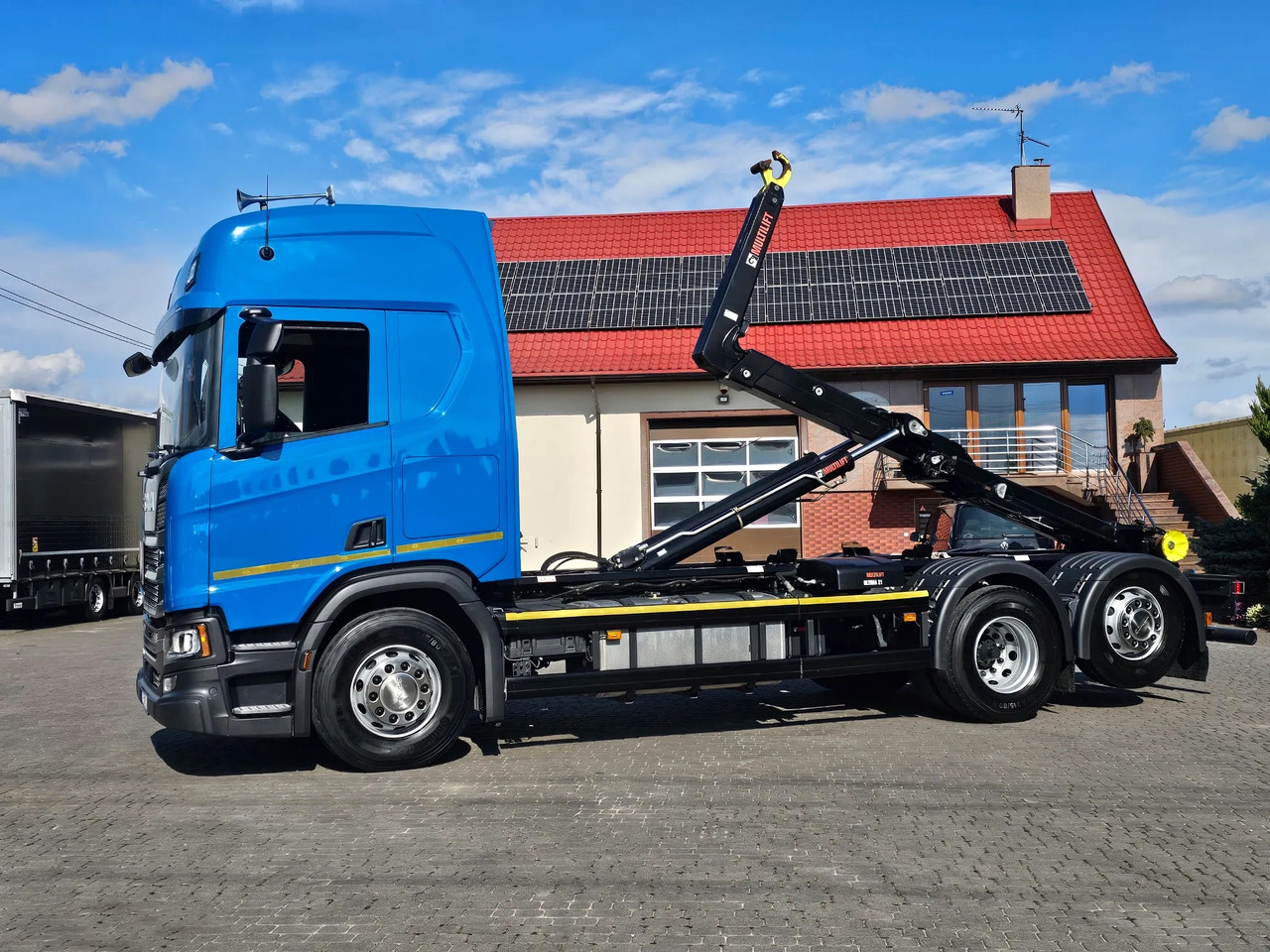 SCANIA R450 - Крюковой мультилифт: фото 2 SCANIA R450 - Крюковой мультилифт: фото 2