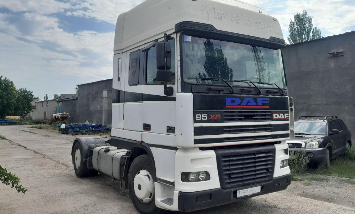 DAF 95XF430 - Тягач: фото 1 DAF 95XF430 - Тягач: фото 1