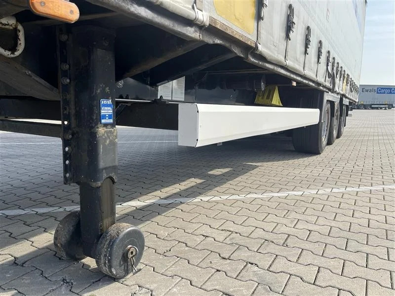 Krone 75x 2015 XL MEGA P400 HUCKEPACK - Полуприцеп-фургон: фото 5 Krone 75x 2015 XL MEGA P400 HUCKEPACK - Полуприцеп-фургон: фото 5