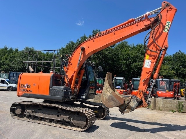 Hitachi ZX 130 LC N-5 - Гусеничный экскаватор: фото 2 Hitachi ZX 130 LC N-5 - Гусеничный экскаватор: фото 2