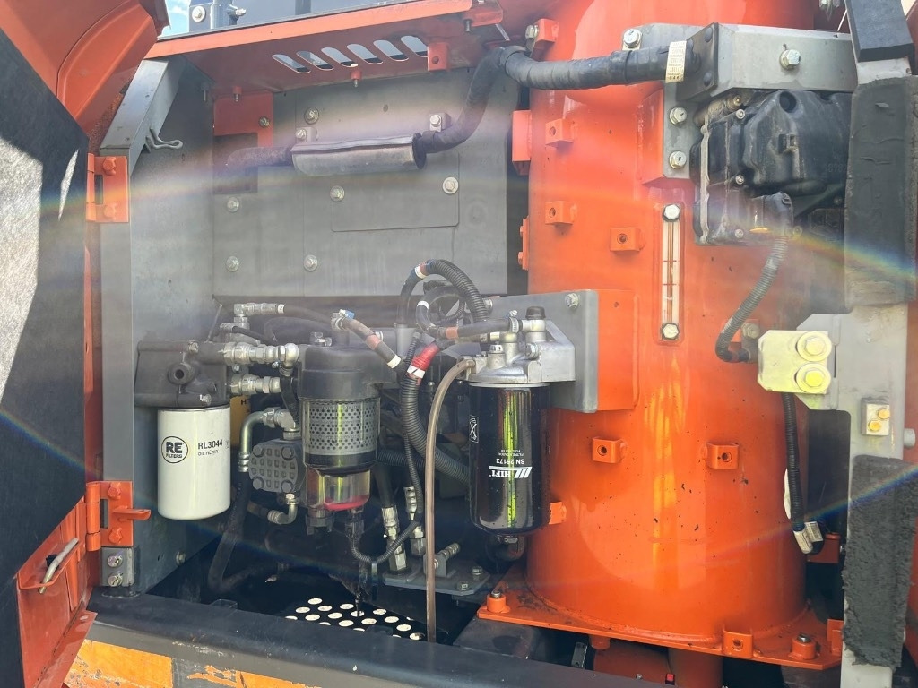 Гусеничный экскаватор Hitachi ZX 130 LC N-6: фото 7