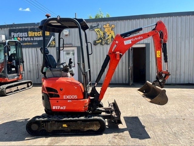 Kubota U 17-3 - Мини-экскаватор: фото 1 Kubota U 17-3 - Мини-экскаватор: фото 1