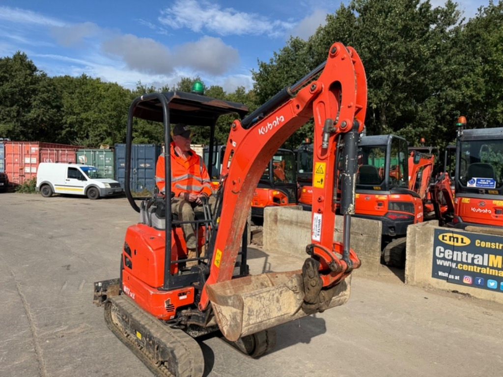 Kubota U 17-3 - Мини-экскаватор: фото 4 Kubota U 17-3 - Мини-экскаватор: фото 4