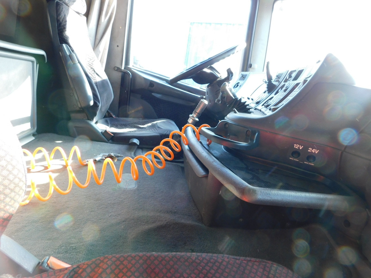 Scania R164 - Тягач: фото 5 Scania R164 - Тягач: фото 5