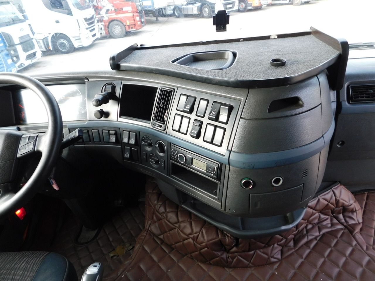 Тягач Volvo Fh 440: фото 6