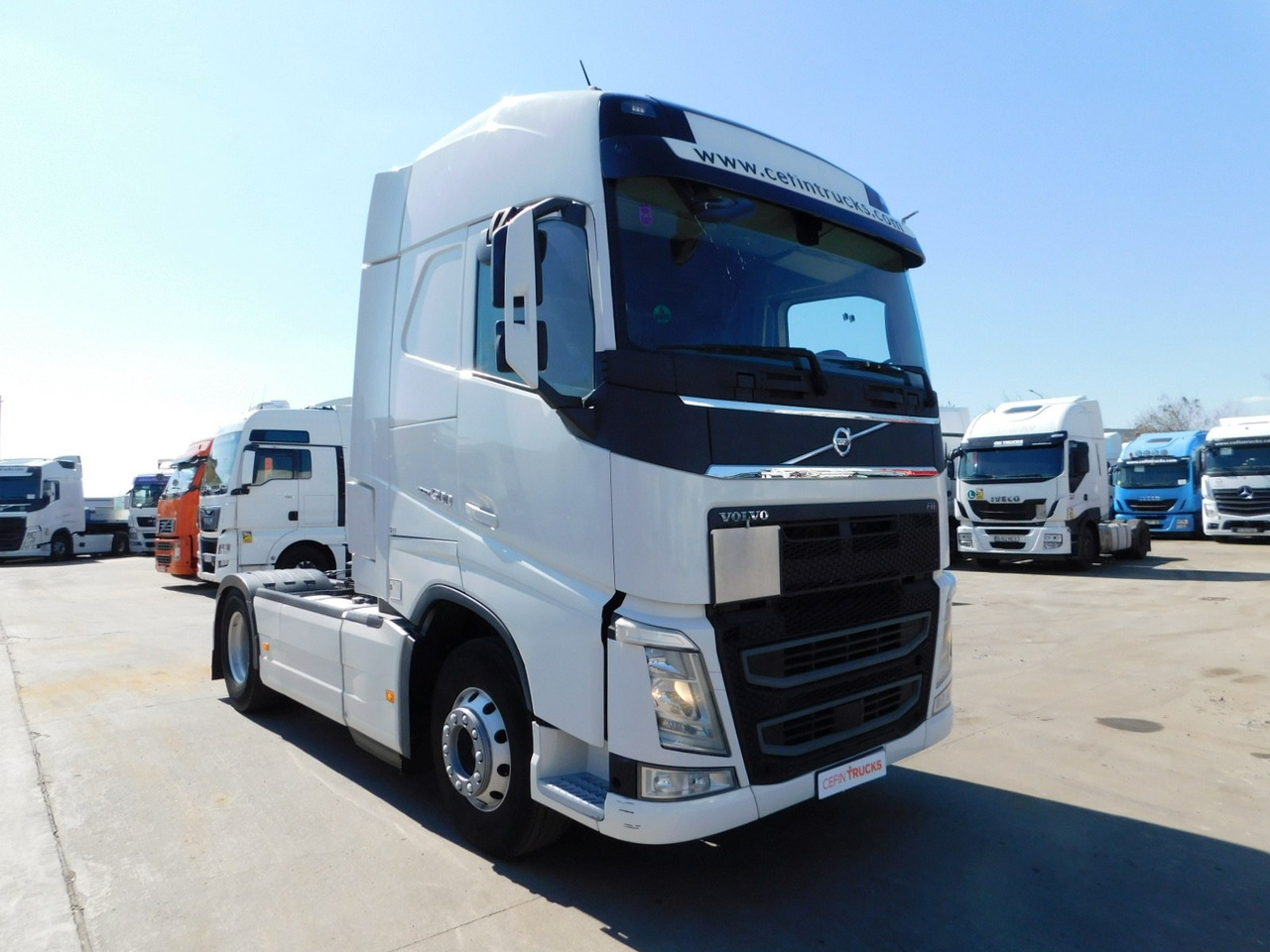 Volvo Fh - Тягач: фото 2 Volvo Fh - Тягач: фото 2