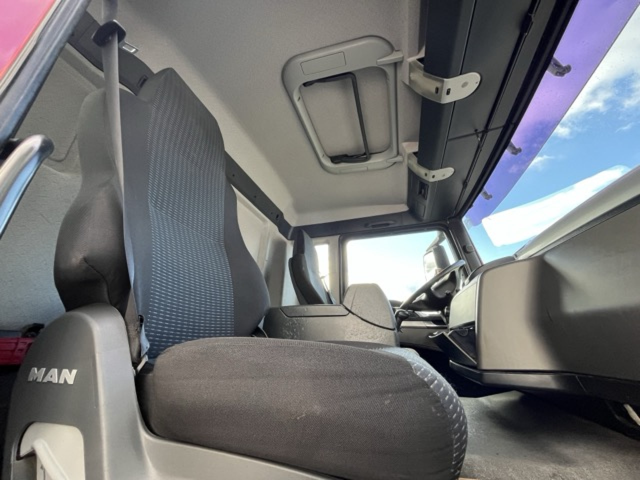 MAN TGS 33.440 6x4 BB mit Heckkran HIAB 166ES-4 Euro5 - Самосвал, Автоманипулятор: фото 4 MAN TGS 33.440 6x4 BB mit Heckkran HIAB 166ES-4 Euro5 - Самосвал, Автоманипулятор: фото 4