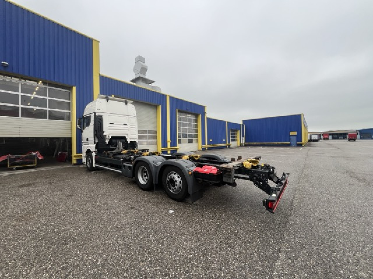 Грузовик-контейнеровоз/ Сменный кузов MAN TGX 26.470 6x2-4 LL CH Multiwechsler Euro6 Klima: фото 9