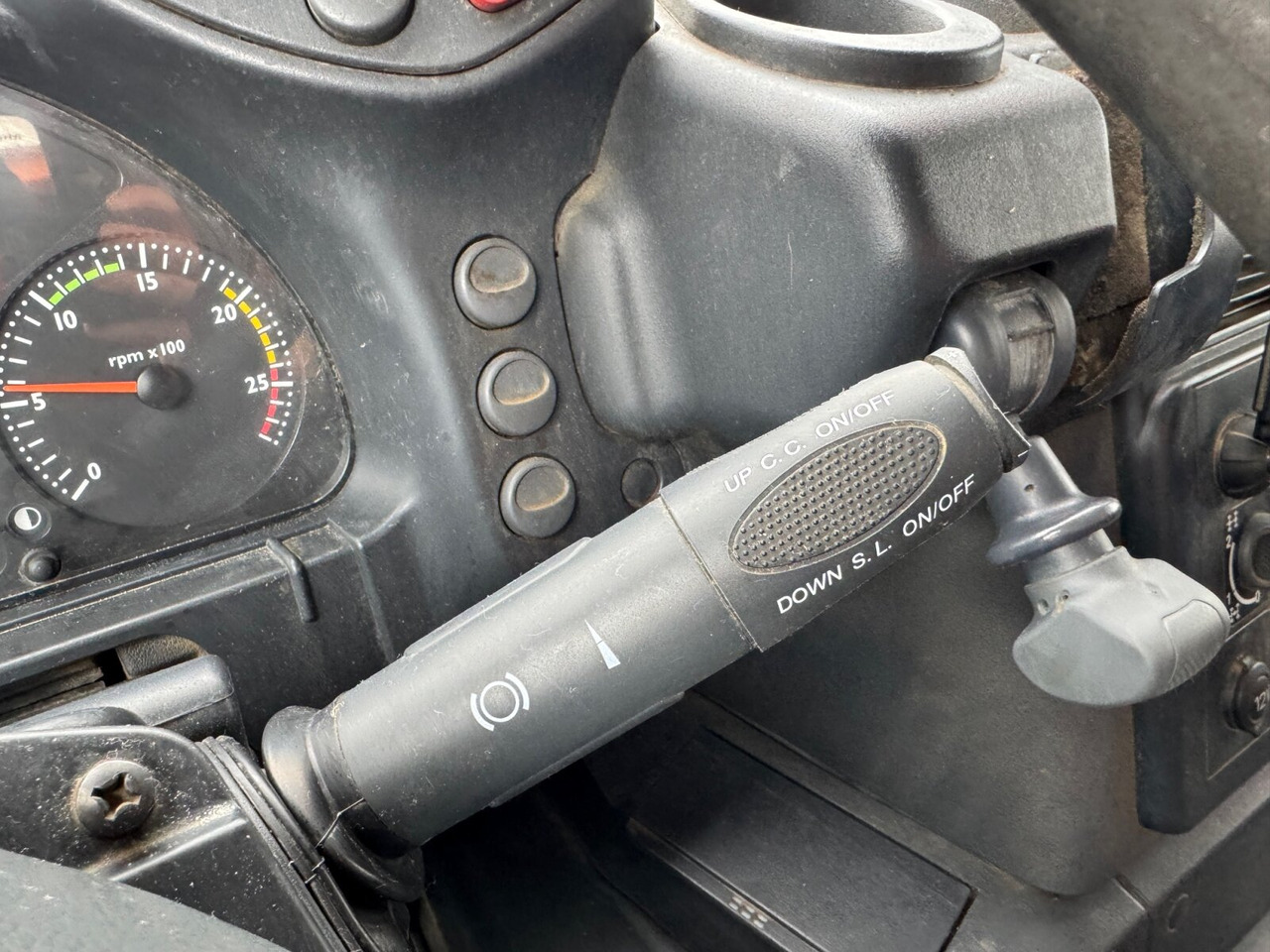 Грузовик-шасси AD260T41 6x4 AD260T41 6x4, EEV: фото 11