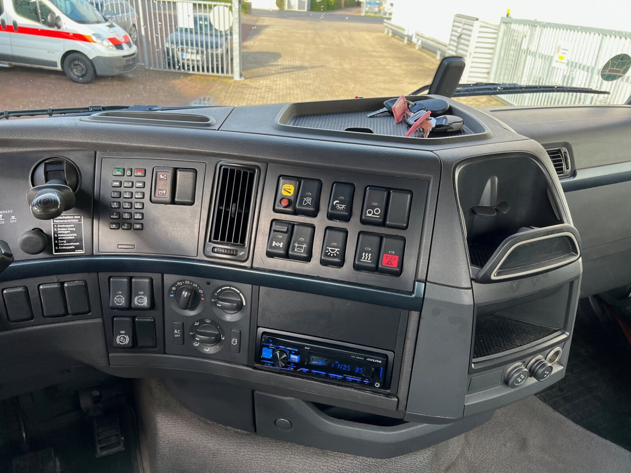 Крюковой мультилифт FH 540 6x2 FH 540 6x2, Lenk-/Liftachse, Motorabtrieb: фото 5