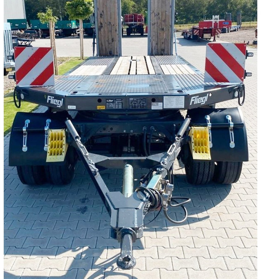 Fliegl DTS-S 300 DTS-S 300, verbreiterbar auf 3,05m - Низкорамный прицеп: фото 5 Fliegl DTS-S 300 DTS-S 300, verbreiterbar auf 3,05m - Низкорамный прицеп: фото 5