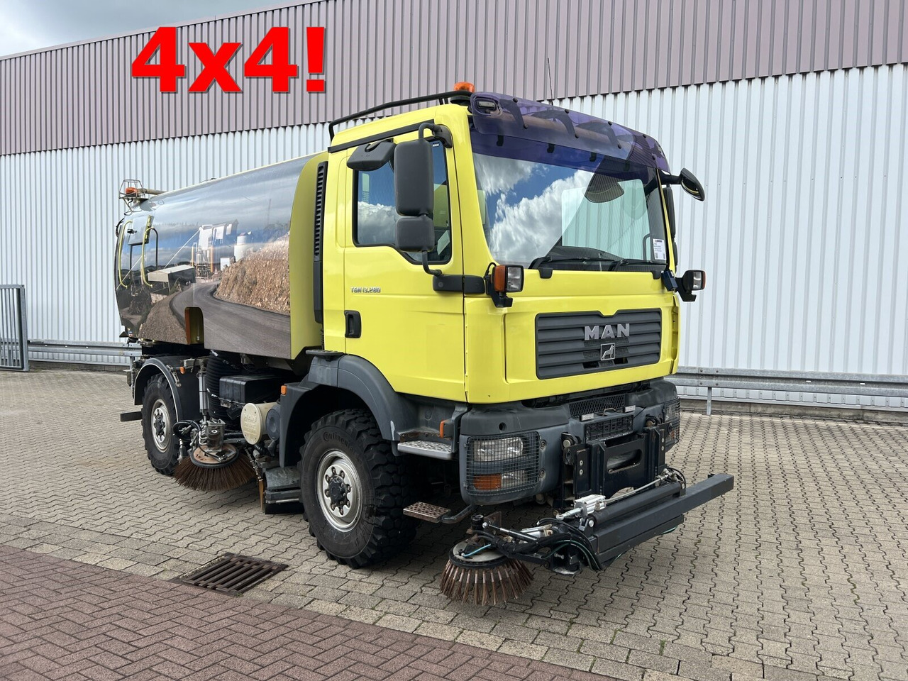 MAN TGM 13.280 4X4 BL TGM 13.280 4X4 BL, Kehhrmaschine Nothelfer Kobit K6 - Грузовик: фото 1 MAN TGM 13.280 4X4 BL TGM 13.280 4X4 BL, Kehhrmaschine Nothelfer Kobit K6 - Грузовик: фото 1