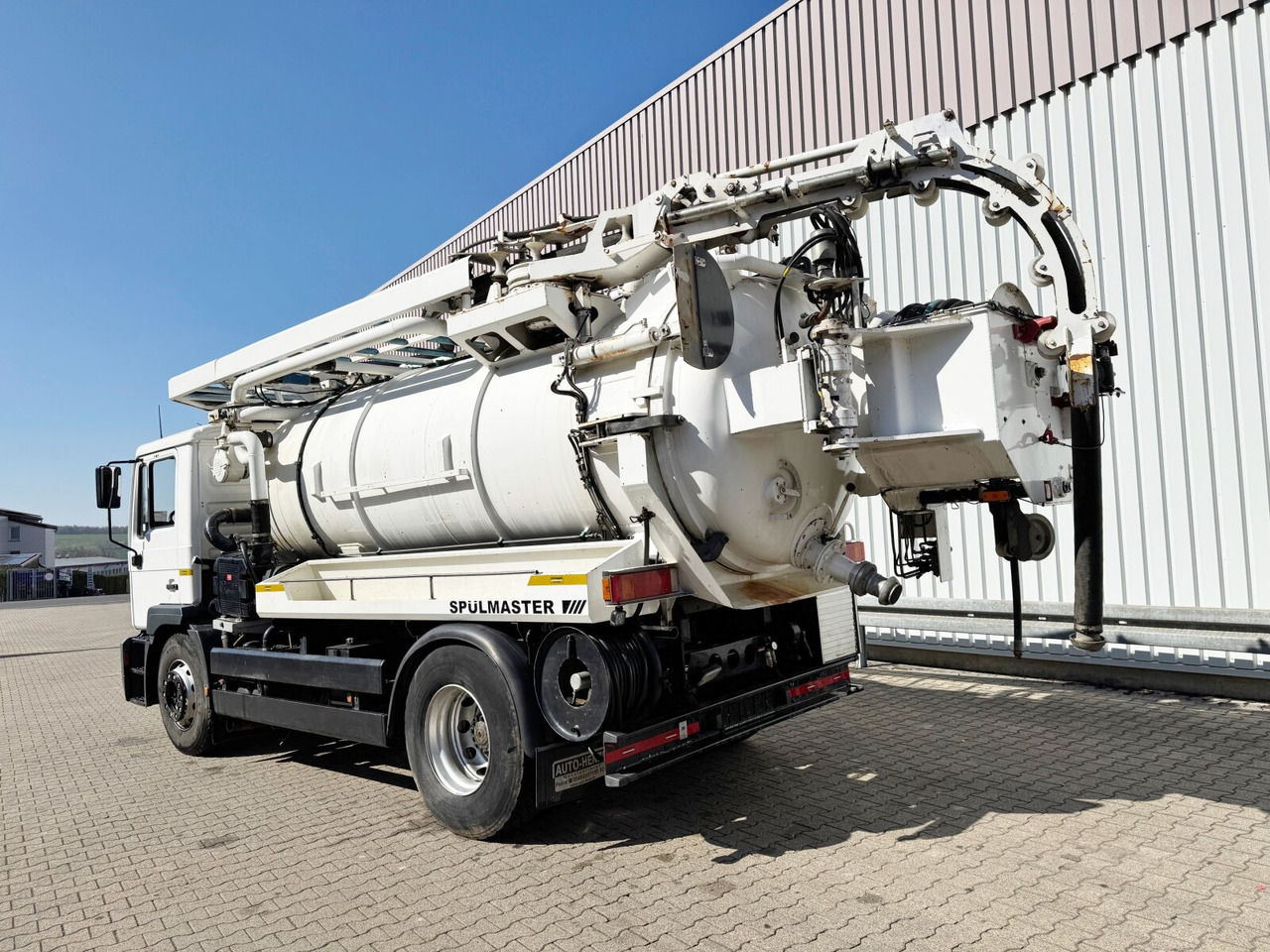 Грузовик MAN TGM 18.284 4x2 BL TGM 18.284 4x2 BL, Assmann Saug- und Spülwagen 9m³: фото 14 Грузовик MAN TGM 18.284 4x2 BL TGM 18.284 4x2 BL, Assmann Saug- und Spülwagen 9m³: фото 14