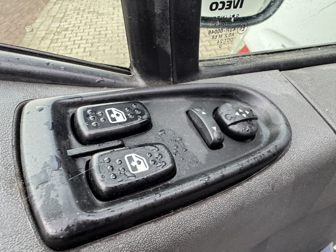 Iveco Daily 70C14D 4x2 Doka Daily 70C14D 4x2 Doka, EEV, City-Abroller - Крюковой мультилифт: фото 4 Iveco Daily 70C14D 4x2 Doka Daily 70C14D 4x2 Doka, EEV, City-Abroller - Крюковой мультилифт: фото 4