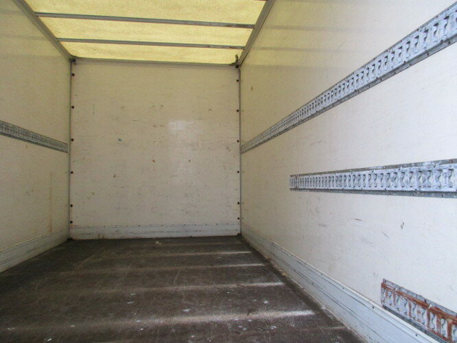 Грузовик с закрытым кузовом Iveco EuroCargo 75 E 17/4x2 EuroCargo 75 E 17/4x2, 6x VORHANDEN!: фото 10
