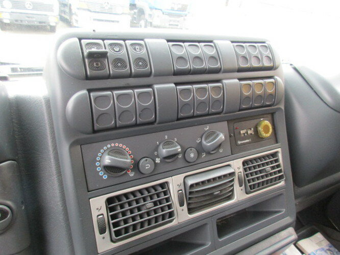 Грузовик с закрытым кузовом Iveco EuroCargo 75 E 17/4x2 EuroCargo 75 E 17/4x2, 6x VORHANDEN!: фото 8