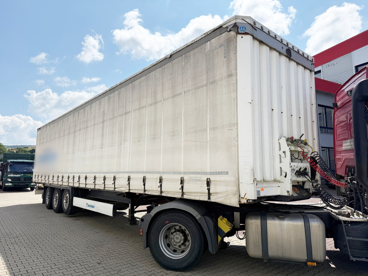 Krone SDP 27 eLCQ4-CS Coil Liner SDP 27 eLCQ4-CS Coil Liner, Coilmulde, Liftachse, Nachlauflenkachse, Edscha - Полуприцеп бортовой/ Платформа: фото 2 Krone SDP 27 eLCQ4-CS Coil Liner SDP 27 eLCQ4-CS Coil Liner, Coilmulde, Liftachse, Nachlauflenkachse, Edscha - Полуприцеп бортовой/ Платформа: фото 2