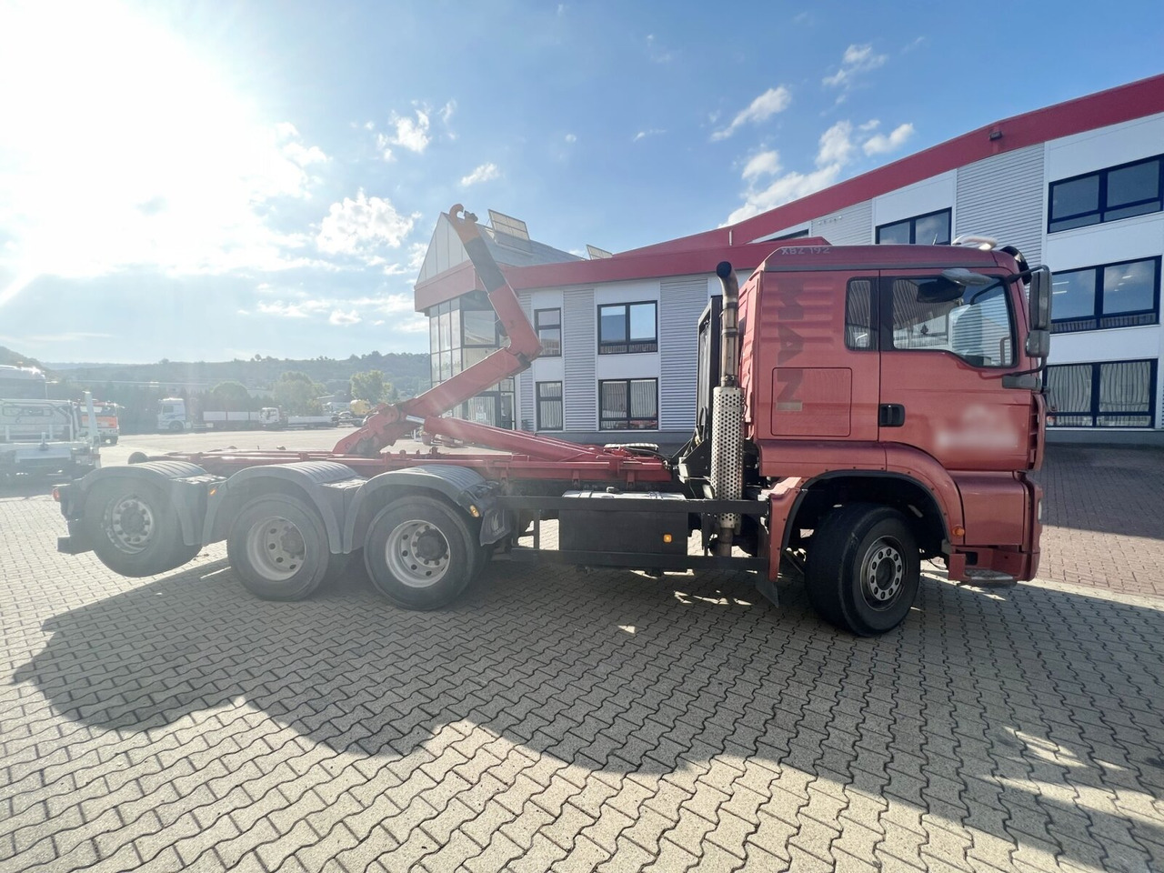 MAN TGA 25.530 8x4-4 BL, Lift-/Lenkachse TGA 25.530 8x4-4 BL, Lift-/Lenkachse в лизинг MAN TGA 25.530 8x4-4 BL, Lift-/Lenkachse TGA 25.530 8x4-4 BL, Lift-/Lenkachse: фото 8