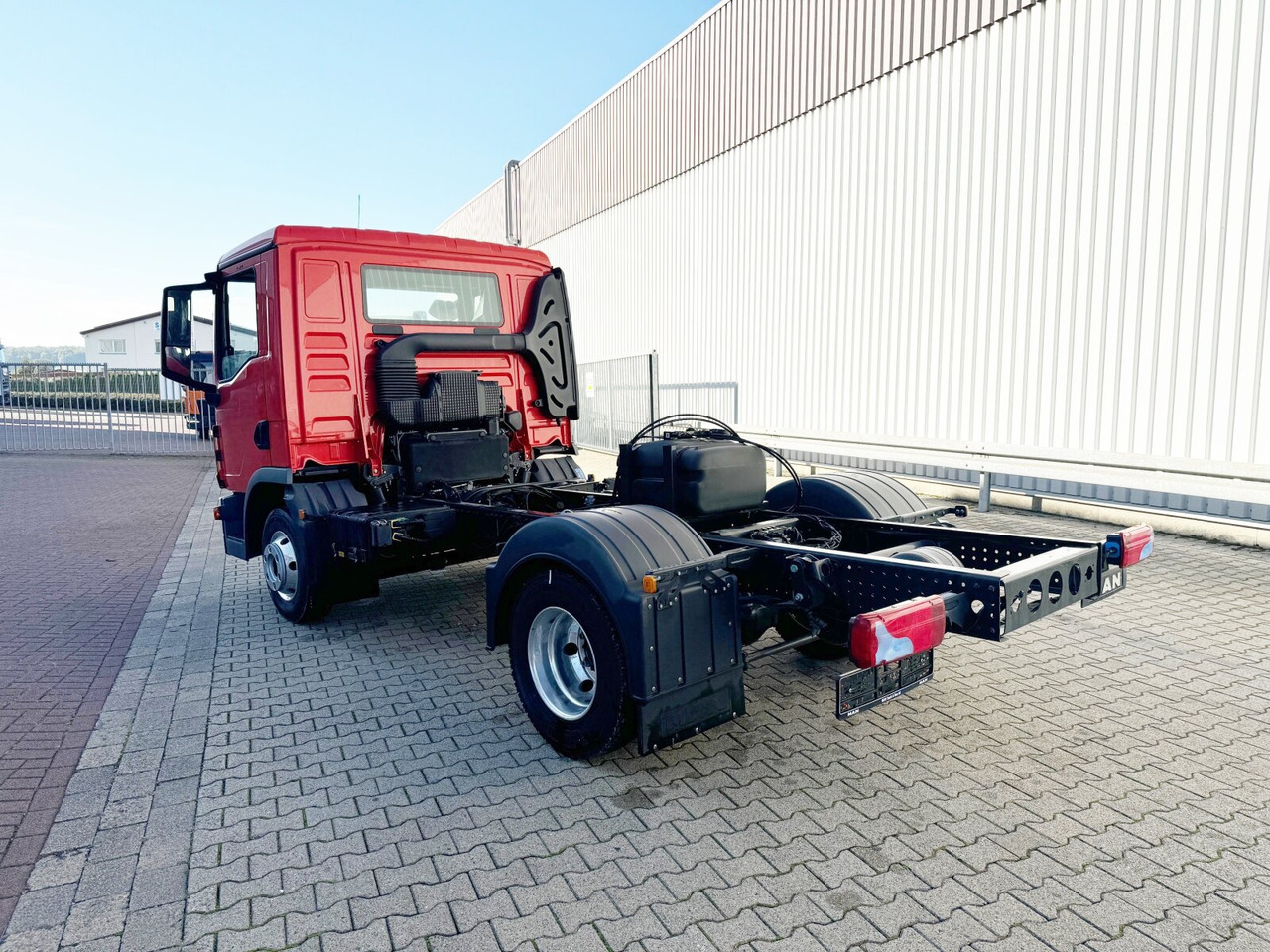 Новый Грузовик-шасси MAN TGL 8.190 4x2 BB CH TGL 8.190 4x2 BB CH, Nebenantrieb: фото 12