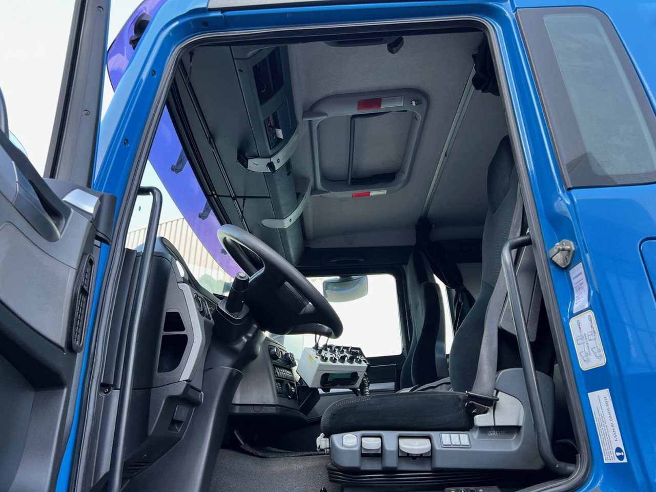 MAN TGS 18.360 4X4 BL TGS 18.360 4X4 BL, Hinterkipper, hydr. Heckklappe, Winterdienstausstattung - Самосвал: фото 5 MAN TGS 18.360 4X4 BL TGS 18.360 4X4 BL, Hinterkipper, hydr. Heckklappe, Winterdienstausstattung - Самосвал: фото 5