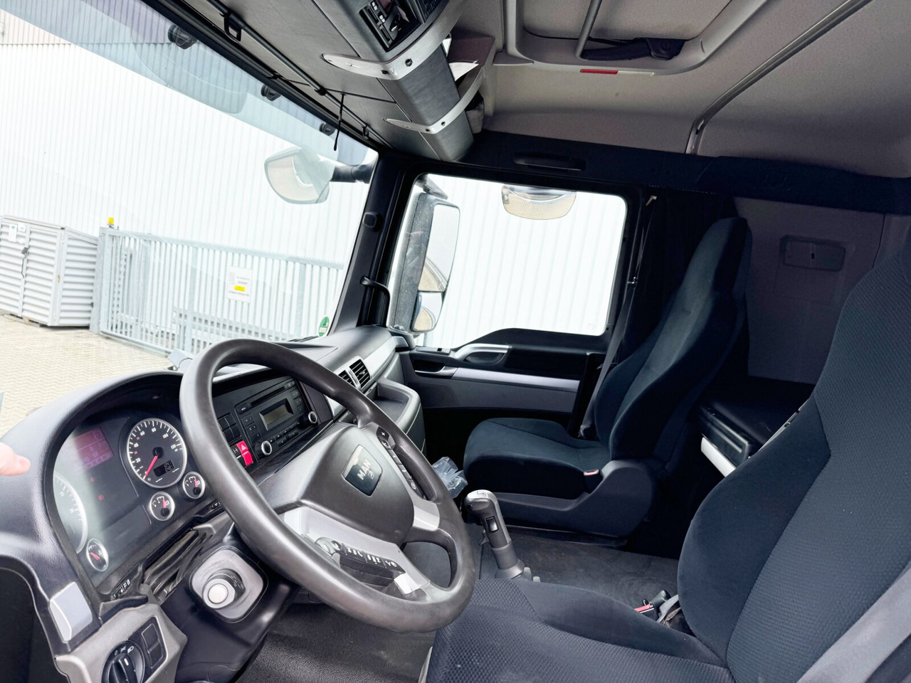 MAN TGS 24.320 6X2-2 LL-U TGS 24.320 6X2-2 LL-U, EEV, Lenkachse, Maschinentransporter - Грузовик бортовой/ Платформа: фото 3 MAN TGS 24.320 6X2-2 LL-U TGS 24.320 6X2-2 LL-U, EEV, Lenkachse, Maschinentransporter - Грузовик бортовой/ Платформа: фото 3