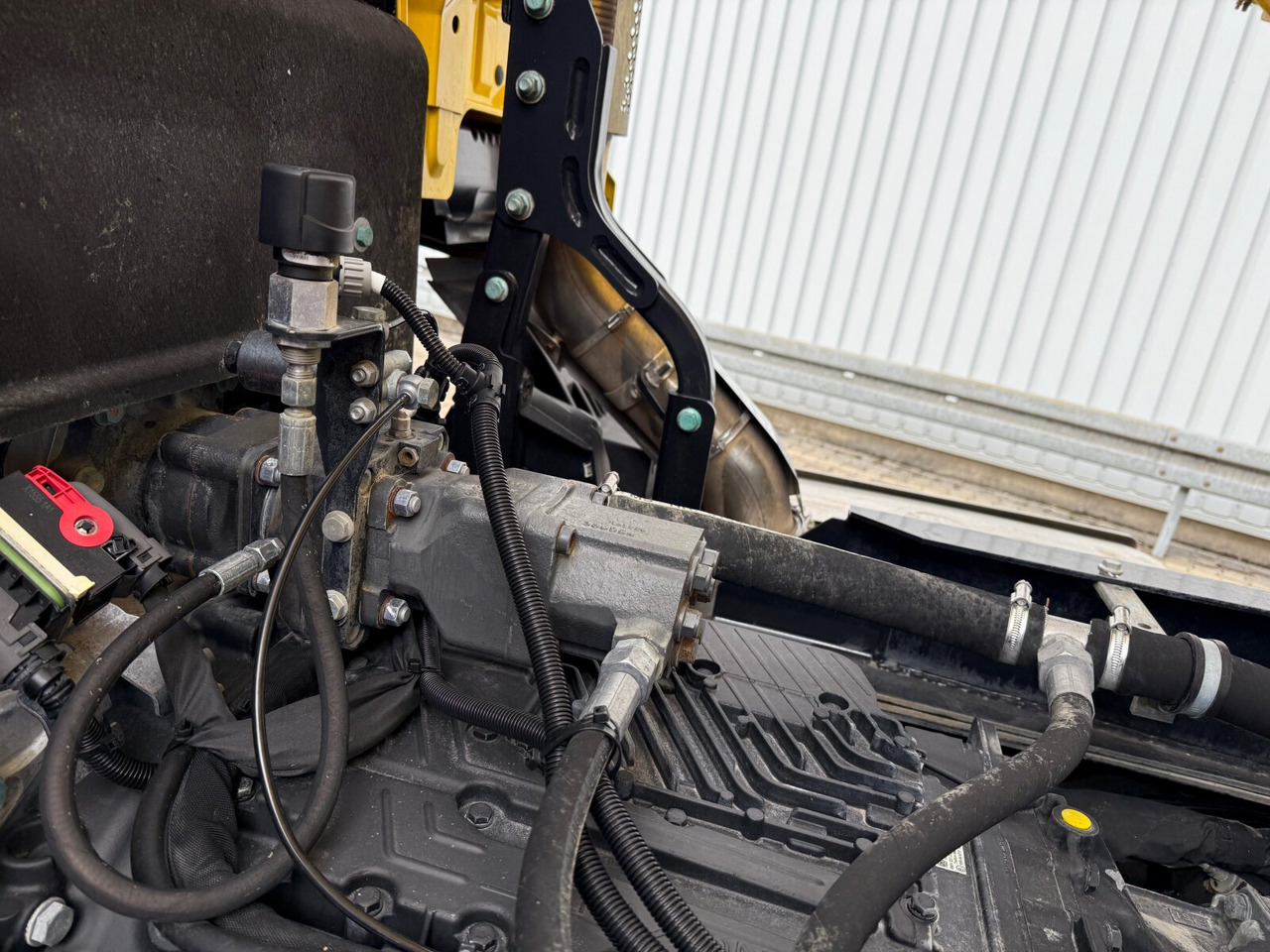 MAN TGS 26.470 6x6 BB TGS 26.470 6x6 BB, Hohe Bauart, Navi, Motorabtrieb, Bordmatik - Самосвал: фото 4 MAN TGS 26.470 6x6 BB TGS 26.470 6x6 BB, Hohe Bauart, Navi, Motorabtrieb, Bordmatik - Самосвал: фото 4