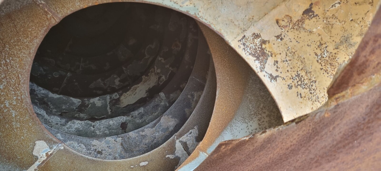 MÜLLER MITTELTAL SF32 mit Liebherr Betonmischer ca. 10m³ MÜLLER MITTELTAL SF32, Liebherr Betonmischer 10m³, 4x VORHANDEN , Liftachse - Полуприцеп бетоносмеситель: фото 2 MÜLLER MITTELTAL SF32 mit Liebherr Betonmischer ca. 10m³ MÜLLER MITTELTAL SF32, Liebherr Betonmischer 10m³, 4x VORHANDEN , Liftachse - Полуприцеп бетоносмеситель: фото 2