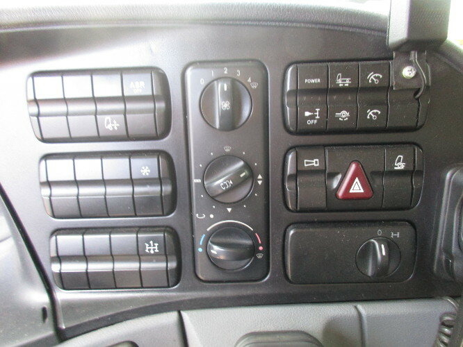 Mercedes-Benz Actros 1841L 4x2 1841L 4x2 Lück Getreidekipper, Retarder, 2x VORH.! - Самосвал: фото 3 Mercedes-Benz Actros 1841L 4x2 1841L 4x2 Lück Getreidekipper, Retarder, 2x VORH.! - Самосвал: фото 3