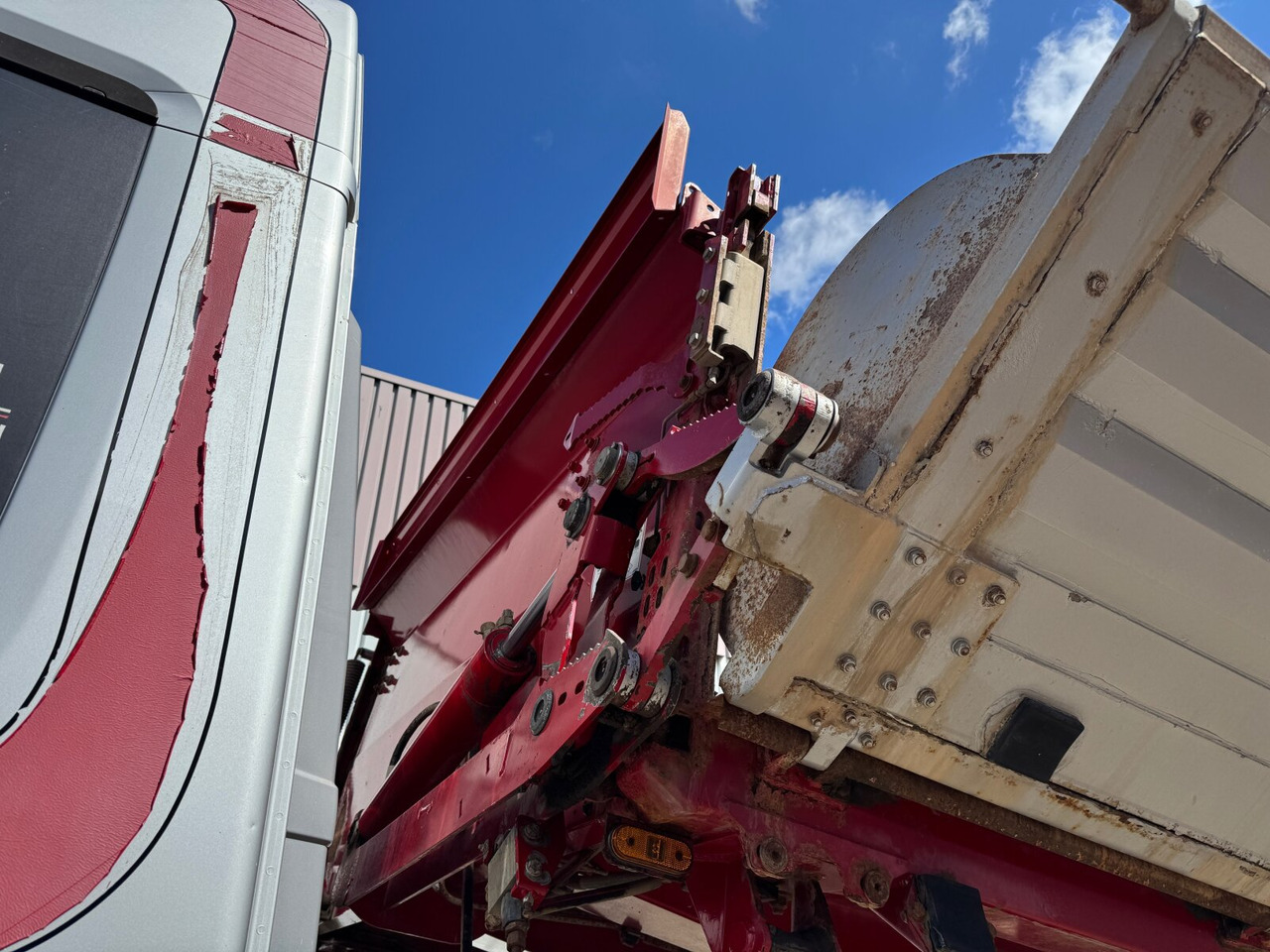 Mercedes-Benz Actros 2648 LK 6x4 Actros 2648 LK 6x4, Retarder, Bordmatik, Bi-Xenon - Самосвал: фото 2 Mercedes-Benz Actros 2648 LK 6x4 Actros 2648 LK 6x4, Retarder, Bordmatik, Bi-Xenon - Самосвал: фото 2
