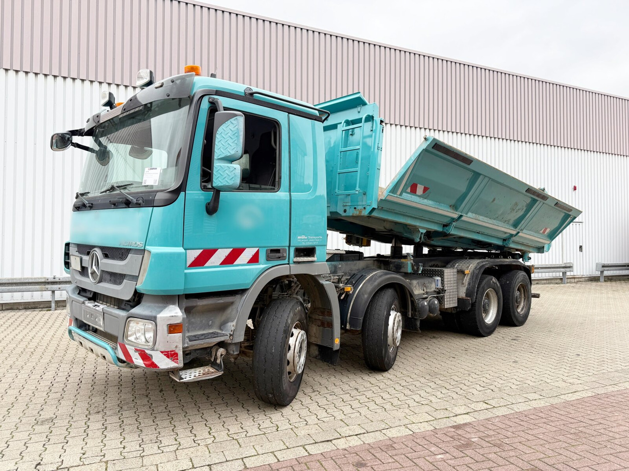 Mercedes-Benz Actros 3241 K 8x4/4 Actros 3241 K 8x4/4, Bordmatik - Самосвал: фото 1 Mercedes-Benz Actros 3241 K 8x4/4 Actros 3241 K 8x4/4, Bordmatik - Самосвал: фото 1