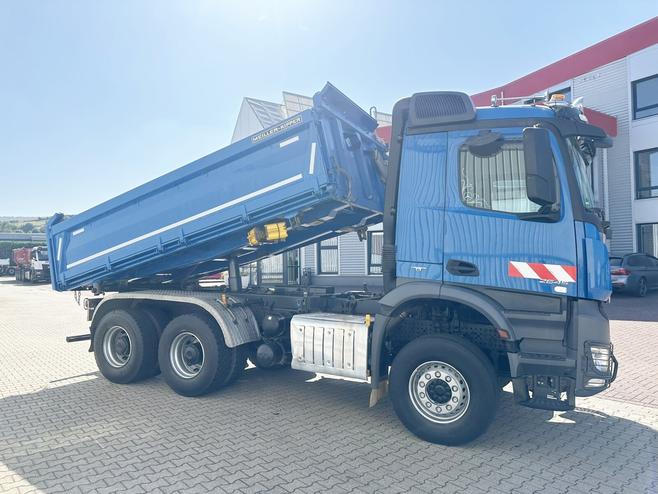Самосвал Mercedes-Benz Arocs 2645 K 6x4 Arocs 2645 K 6x4, Retarder: фото 11