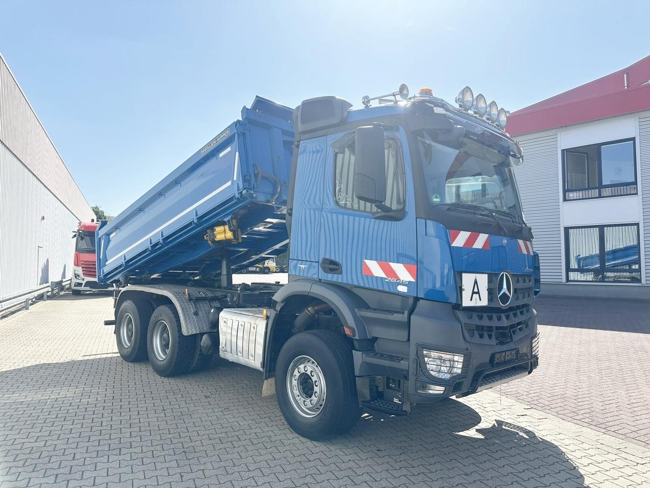 Самосвал Mercedes-Benz Arocs 2645 K 6x4 Arocs 2645 K 6x4, Retarder: фото 10