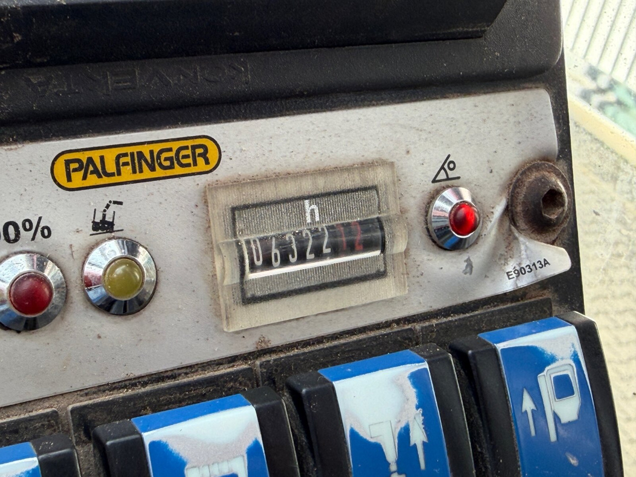 Mercedes-Benz Arocs 2648 6x4 Arocs 2648 6x4 mit Heckkran Epsilon M12Z83, Krankabine - Лесовоз, Автоманипулятор: фото 5 Mercedes-Benz Arocs 2648 6x4 Arocs 2648 6x4 mit Heckkran Epsilon M12Z83, Krankabine - Лесовоз, Автоманипулятор: фото 5