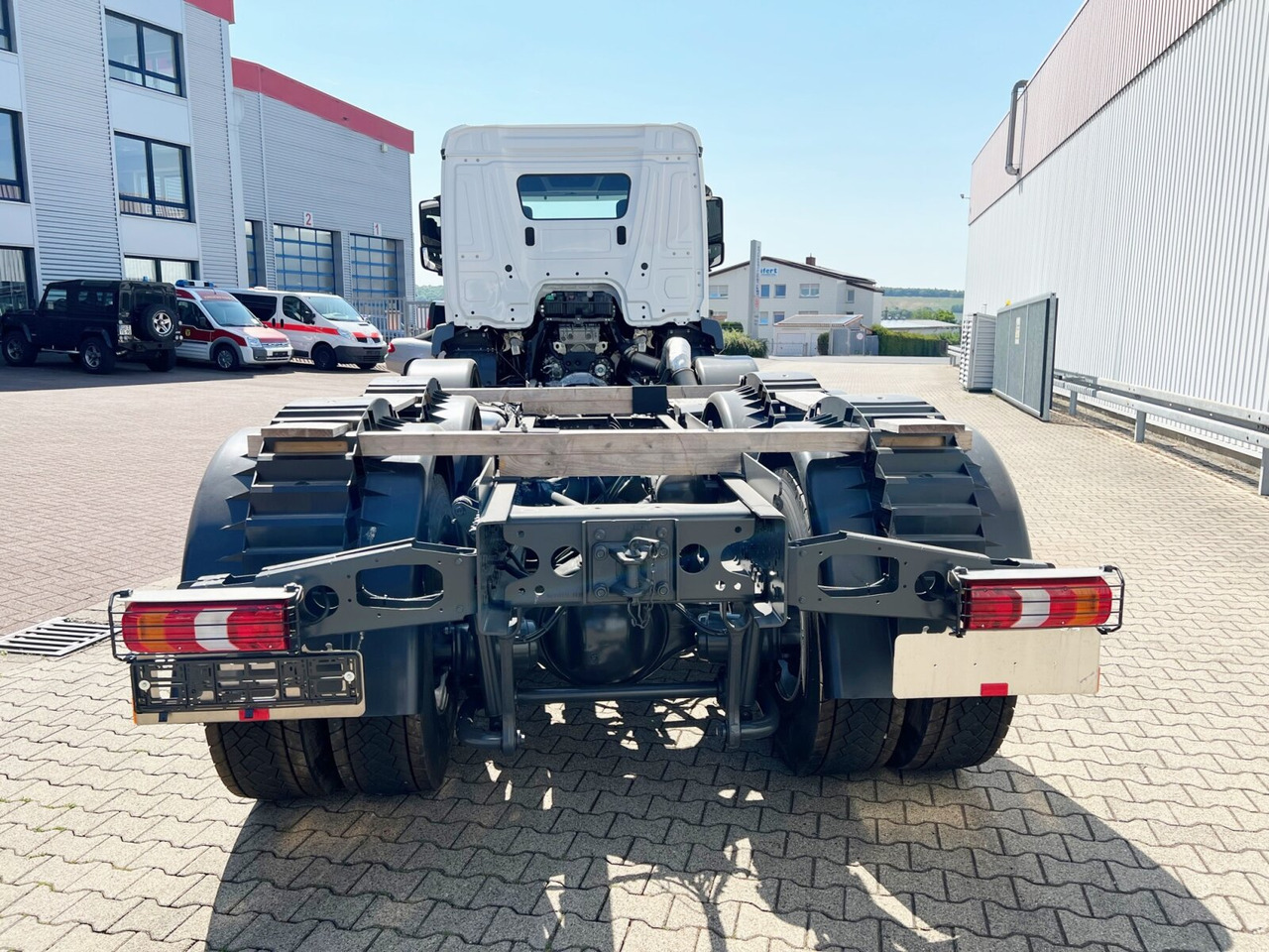 Новый Самосвал Mercedes-Benz Arocs 3240 8x4 Arocs 3240 8x4, Meiller 3-Seiten Kipper, ca. 14m³: фото 11