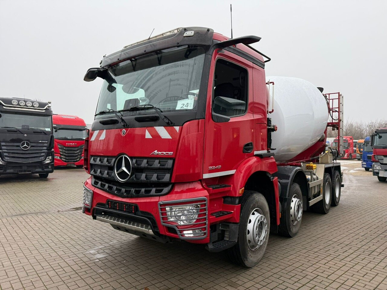 Mercedes-Benz Arocs 3243 B 8x4/4 Arocs 3243 B 8x4/4, MirrorCam, MultimediaCockpit, Navi, Betonmischer Intermix ca. 9m³ - Автобетоносмеситель: фото 1 Mercedes-Benz Arocs 3243 B 8x4/4 Arocs 3243 B 8x4/4, MirrorCam, MultimediaCockpit, Navi, Betonmischer Intermix ca. 9m³ - Автобетоносмеситель: фото 1