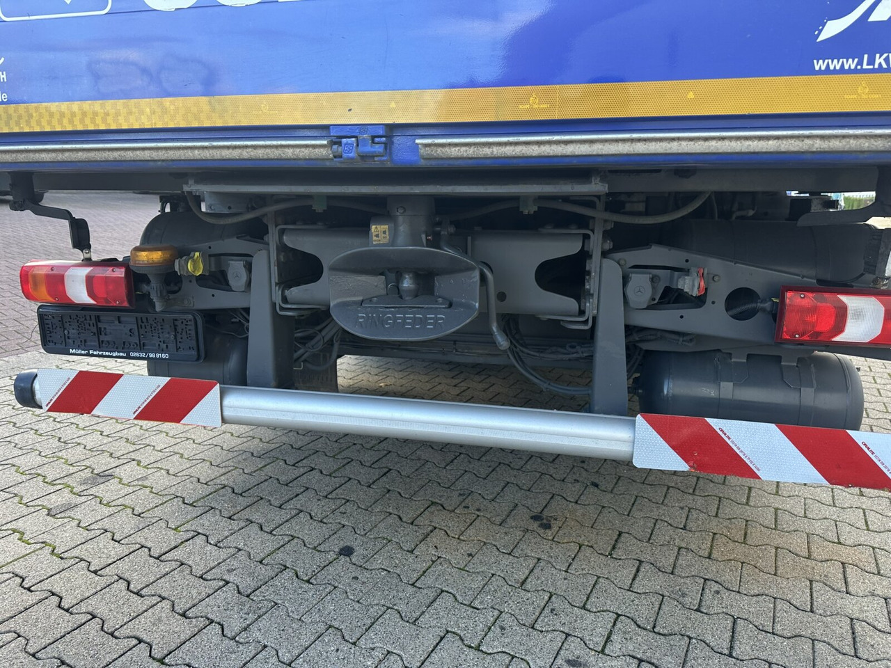 Mercedes-Benz Arocs 3245 L 8x2/6 Arocs 3245 L 8x2/6, Kran Fassi F 545 RA 2.26 XE, Jib, Funk, 29,7 m - 400 kg - Автоманипулятор, Грузовик бортовой/ Платформа: фото 5 Mercedes-Benz Arocs 3245 L 8x2/6 Arocs 3245 L 8x2/6, Kran Fassi F 545 RA 2.26 XE, Jib, Funk, 29,7 m - 400 kg - Автоманипулятор, Грузовик бортовой/ Платформа: фото 5