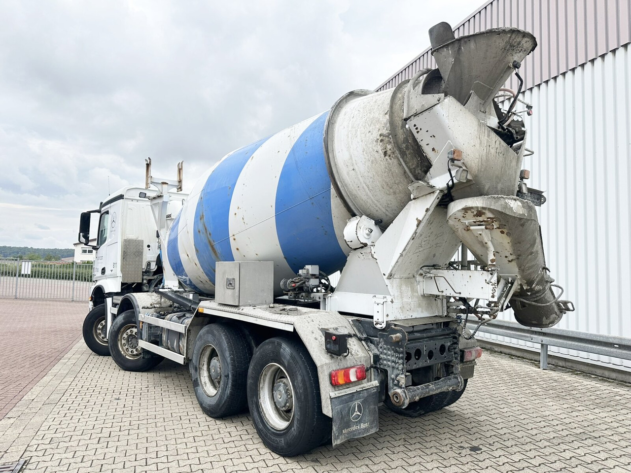 Автобетоносмеситель Mercedes-Benz Arocs 3251 8x4/4 Arocs 3251 8x4/4, Betonmischer Liebherr ca. 9m³: фото 10