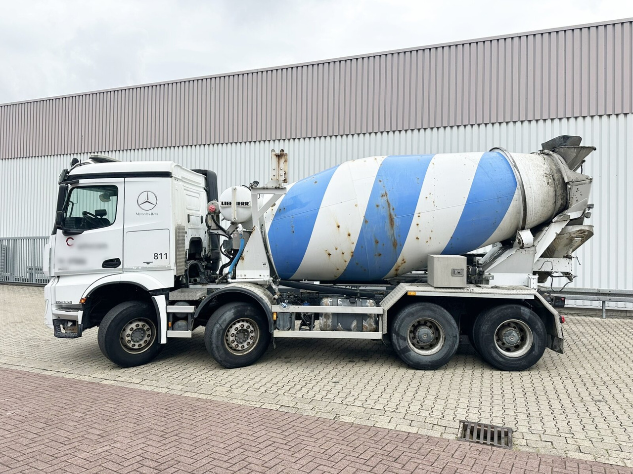 Автобетоносмеситель Mercedes-Benz Arocs 3251 8x4/4 Arocs 3251 8x4/4, Betonmischer Liebherr ca. 9m³: фото 11