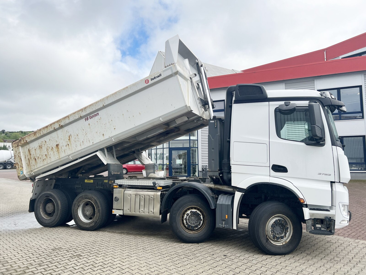 Mercedes-Benz Arocs 3253 K 8x4/4 Arocs 3253 K 8x4/4, Retarder, Stahlmulde ca. 15m³, hydr. Heckklappenöffnung в лизинг Mercedes-Benz Arocs 3253 K 8x4/4 Arocs 3253 K 8x4/4, Retarder, Stahlmulde ca. 15m³, hydr. Heckklappenöffnung: фото 9