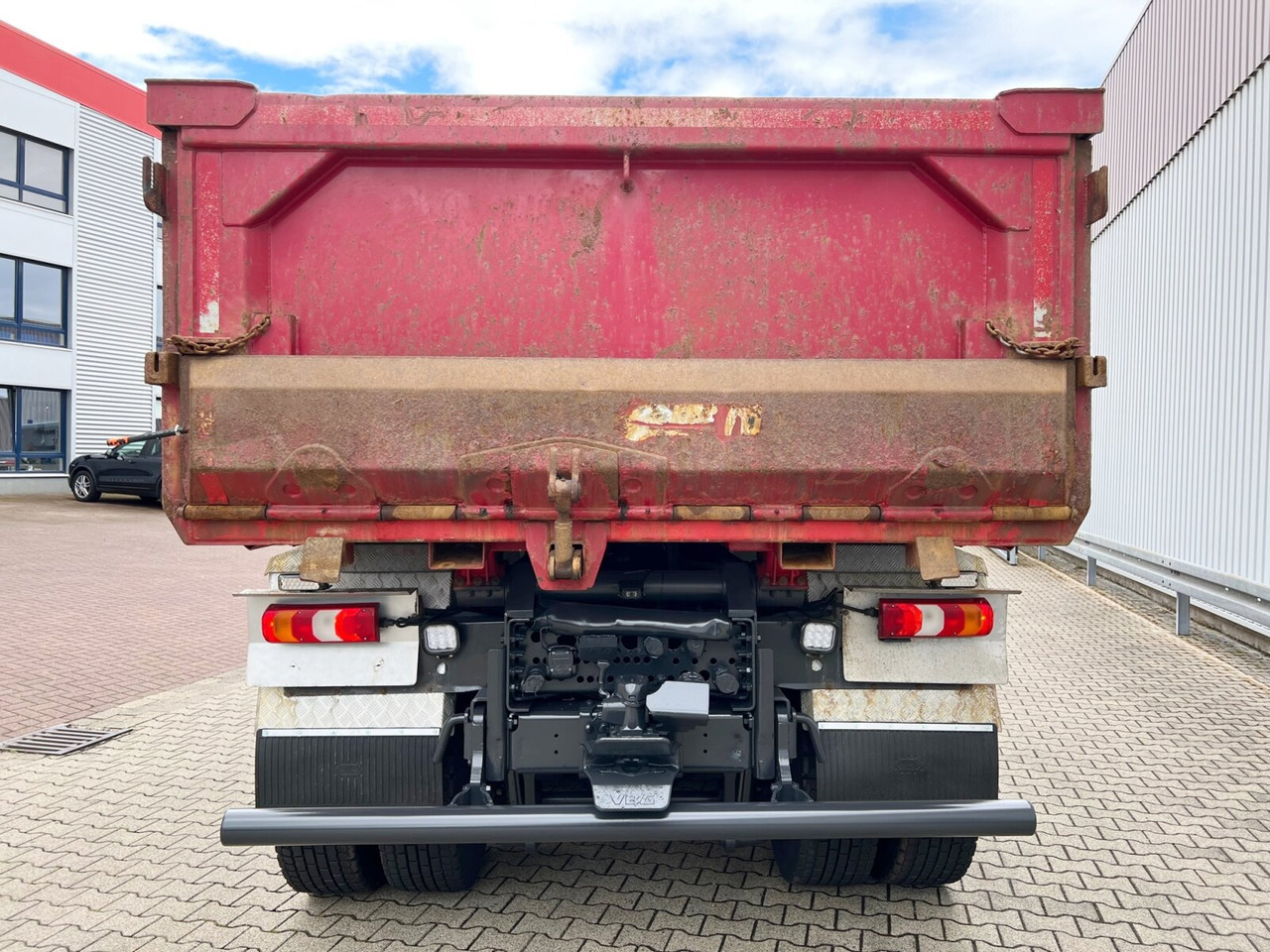 Mercedes-Benz Arocs 3263 8x4/4 Arocs 3263 8x4/4, Retarder, Stahlmulde ca.14m³, Hydr. Heckklappe в лизинг Mercedes-Benz Arocs 3263 8x4/4 Arocs 3263 8x4/4, Retarder, Stahlmulde ca.14m³, Hydr. Heckklappe: фото 10