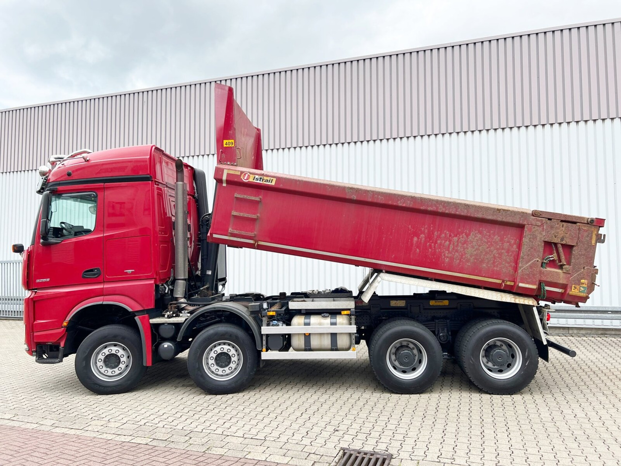 Mercedes-Benz Arocs 3263 8x4/4 Arocs 3263 8x4/4, Retarder, Stahlmulde ca.14m³, Hydr. Heckklappe в лизинг Mercedes-Benz Arocs 3263 8x4/4 Arocs 3263 8x4/4, Retarder, Stahlmulde ca.14m³, Hydr. Heckklappe: фото 12