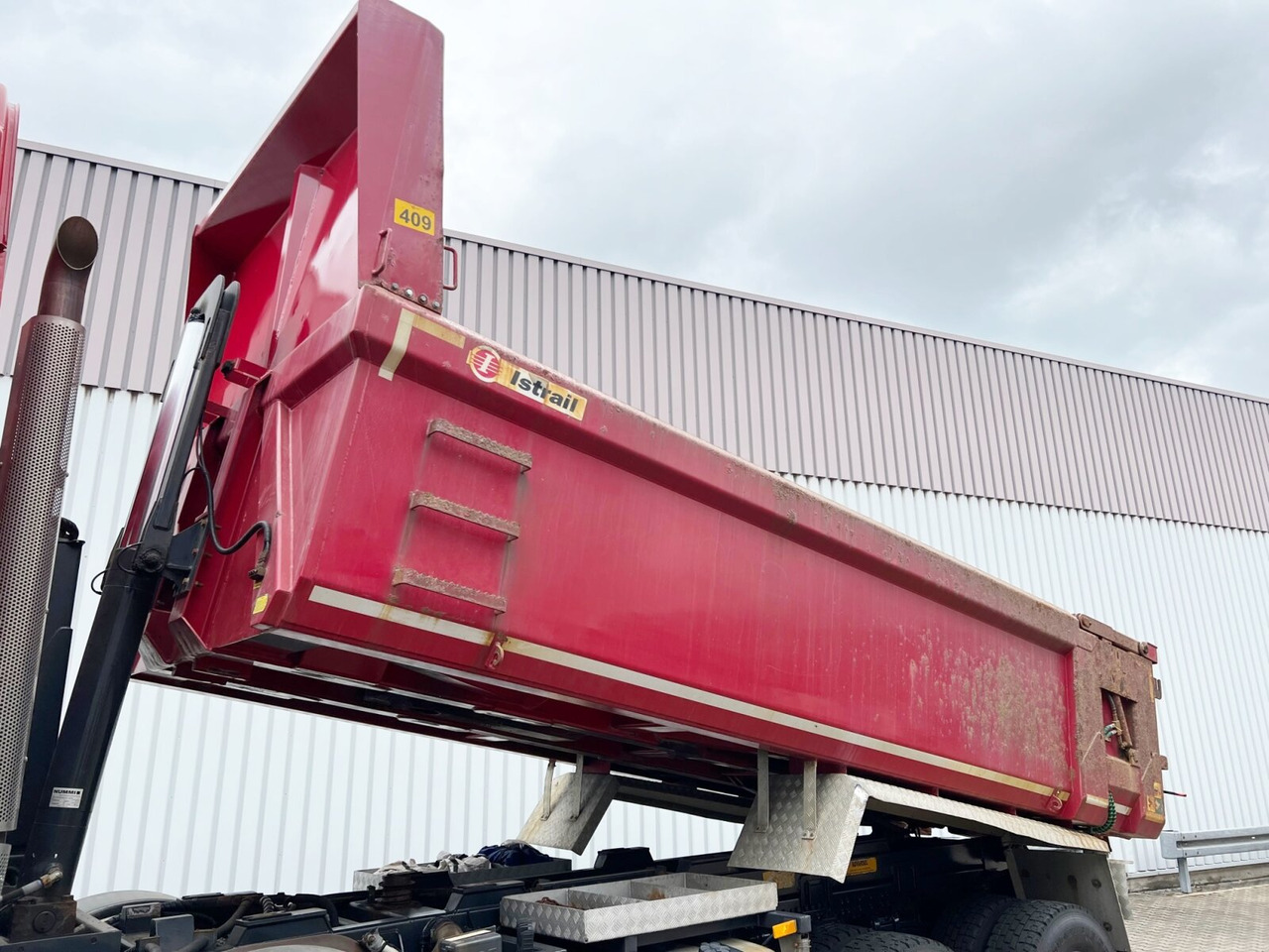 Mercedes-Benz Arocs 3263 8x4/4 Arocs 3263 8x4/4, Retarder, Stahlmulde ca.14m³, Hydr. Heckklappe в лизинг Mercedes-Benz Arocs 3263 8x4/4 Arocs 3263 8x4/4, Retarder, Stahlmulde ca.14m³, Hydr. Heckklappe: фото 13