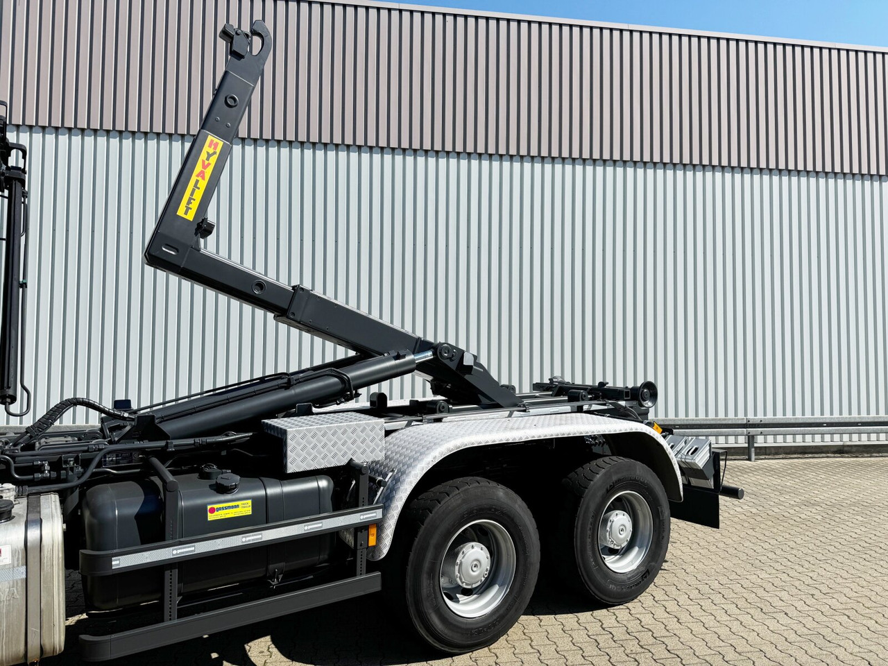 Mercedes-Benz Arocs 3351 AK 6x6 Arocs 3351 AK 6x6, Retarder, Navi, Grounder, Kran Atlas AK 190.2E, Funk - Крюковой мультилифт, Автоманипулятор: фото 3 Mercedes-Benz Arocs 3351 AK 6x6 Arocs 3351 AK 6x6, Retarder, Navi, Grounder, Kran Atlas AK 190.2E, Funk - Крюковой мультилифт, Автоманипулятор: фото 3