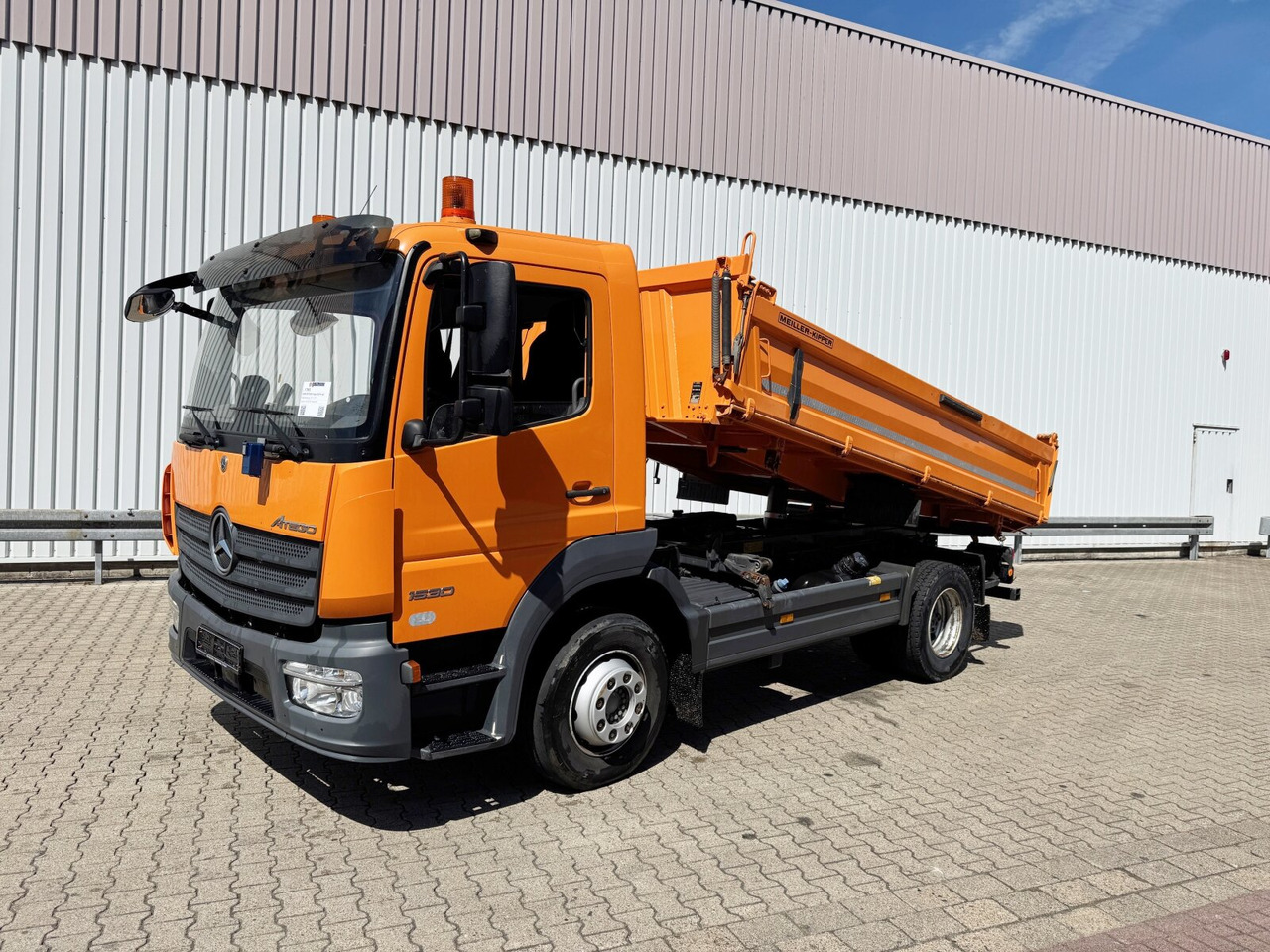 Mercedes-Benz Atego 1530 K 4x2 Atego 1530 K 4x2, Meiller 3-Seiten, 2x AHK - Самосвал: фото 1 Mercedes-Benz Atego 1530 K 4x2 Atego 1530 K 4x2, Meiller 3-Seiten, 2x AHK - Самосвал: фото 1