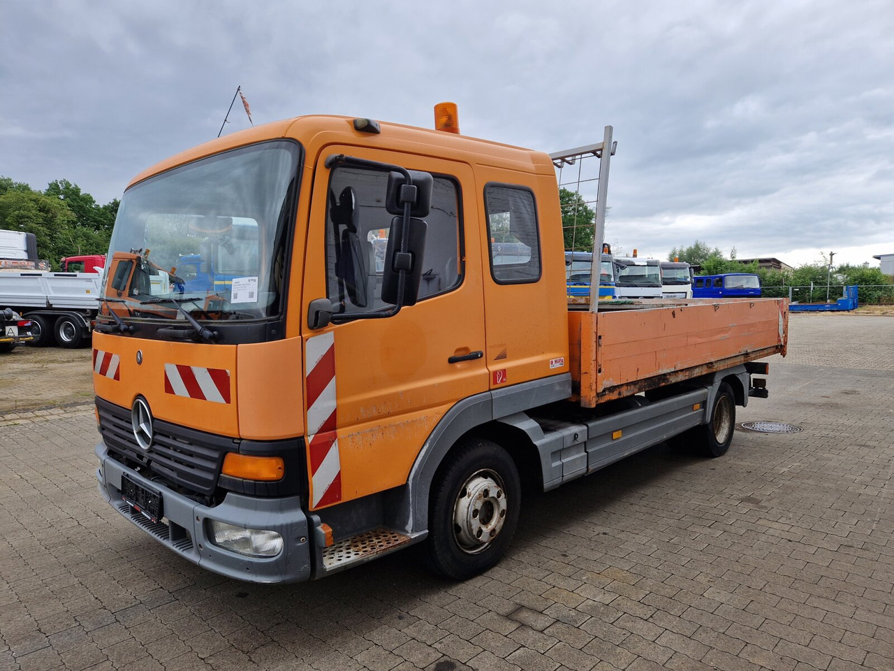 Mercedes-Benz Atego 815 4x2 Atego 815 4x2, 2x AHK - Грузовик бортовой/ Платформа: фото 5 Mercedes-Benz Atego 815 4x2 Atego 815 4x2, 2x AHK - Грузовик бортовой/ Платформа: фото 5