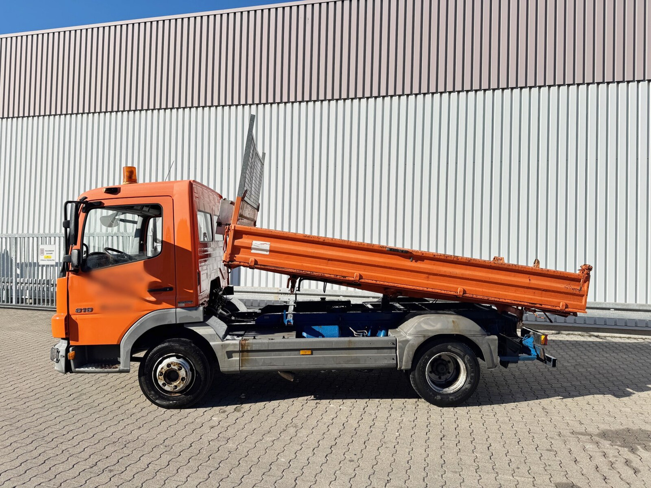 Самосвал Mercedes-Benz Atego 818 K 4x2 Atego 818 K 4x2, 2x AHK: фото 12