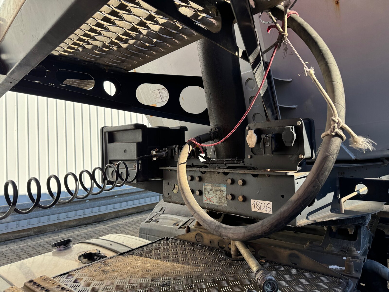 Полуприцеп NW-3 NW-3, Liftachse, Stahlmulde ca. 26m³: фото 10