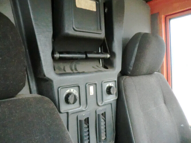 Подметально-уборочная машина Schmidt - SK153SX: фото 12