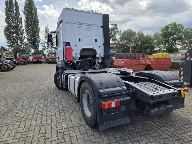 Mercedes-Benz Actros 1846 LS 4x2 Actros 1846 LS 4x2 MultimediaCockpit, StreamSpace, ADR в лизинг Mercedes-Benz Actros 1846 LS 4x2 Actros 1846 LS 4x2 MultimediaCockpit, StreamSpace, ADR: фото 9