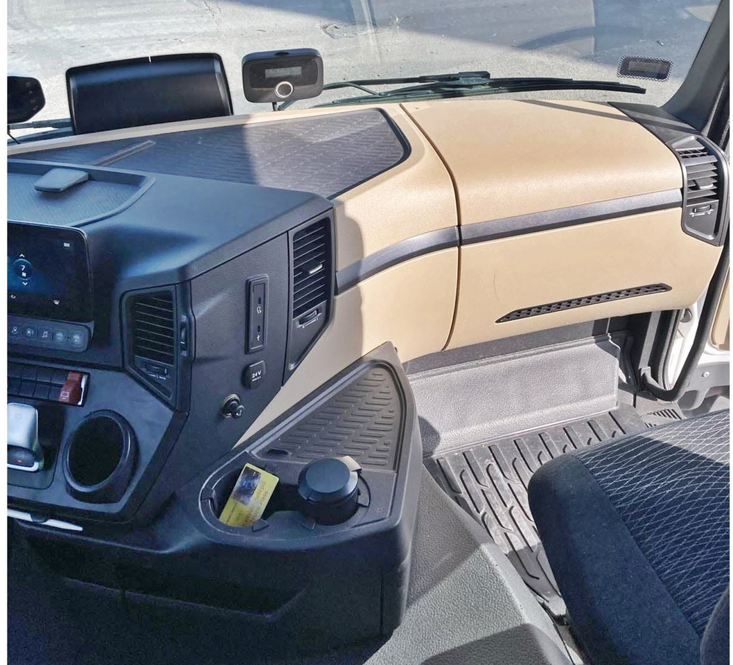 Mercedes-Benz Actros 1846 LS 4x2 Actros 1846 LS 4x2 MultimediaCockpit, StreamSpace, ADR в лизинг Mercedes-Benz Actros 1846 LS 4x2 Actros 1846 LS 4x2 MultimediaCockpit, StreamSpace, ADR: фото 7